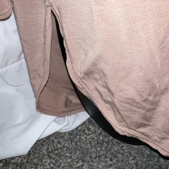 Paper Label 3/4 Sleeve Tunic - Picture 3 of 8